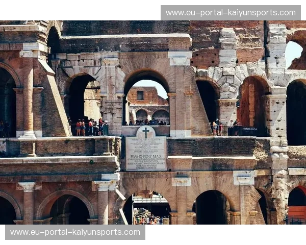 永恒之城的战鼓：当意甲豪门遭遇罗马尼亚铁骑，谁能主宰欧联之巅？